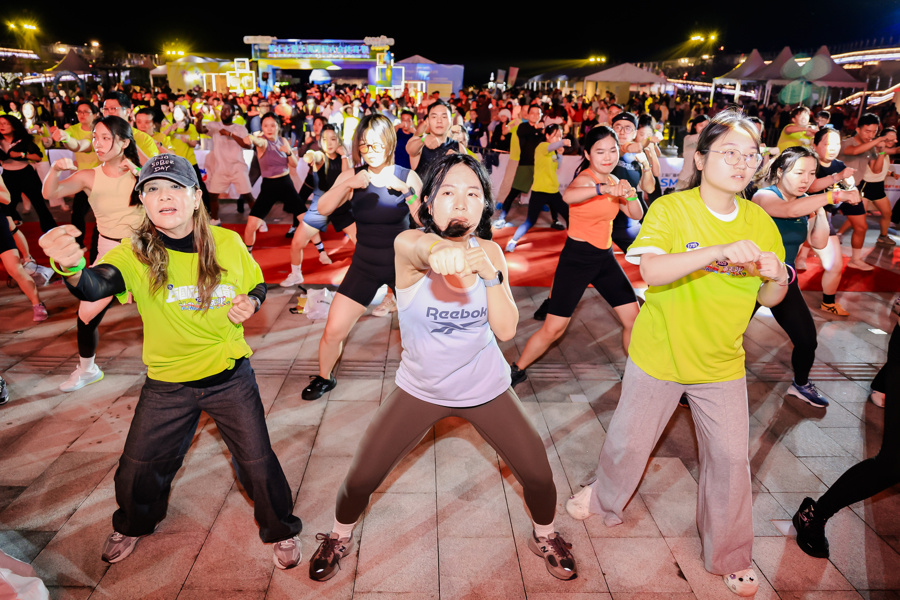 AA, 际大众体育 AA, 际大众体育